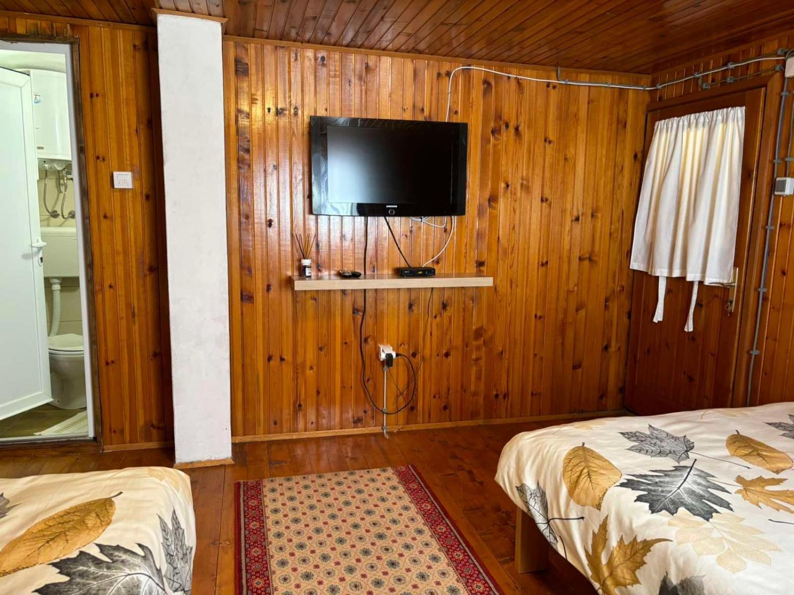 Ljubav Stara Zaovine Hotel Lazici Ngoại thất bức ảnh